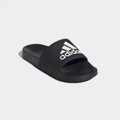 ADIDAS Adilette Shower Badslippers 11 ADIDAS Adilette Shower Badslippers -Regatta Verkoop adilette shower badslippers 4