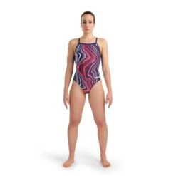 Arena Marbled Lightdrop Back Swimsuit - Navy/Red/Multi 7 Arena Marbled Lightdrop Back Swimsuit - Navy/Red/Multi -Regatta Verkoop arena gemarmerd halterbadpak marineroodmulti 2