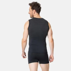 Odlo BL TOP Crew Neck Singlet PERFORMANCE LIGHT ECO 7 Odlo BL TOP Crew Neck Singlet PERFORMANCE LIGHT ECO -Regatta Verkoop bl top crew neck singlet performance light eco 2