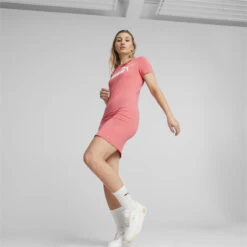 Essentials Slanke T-shirtjurk Voor Dames PUMA 8 Essentials Slanke T-shirtjurk Voor Dames PUMA -Regatta Verkoop essentials slanke t shirtjurk voor dames puma 2