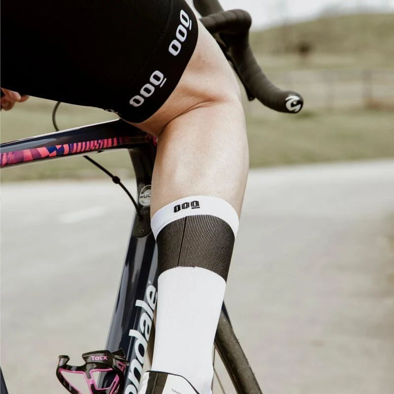 Hoge Witte Zomersokken Voor Fietsen, Unisex, Le Club Pro Mooquer 3 Hoge Witte Zomersokken Voor Fietsen, Unisex, Le Club Pro Mooquer - Afbeelding 3