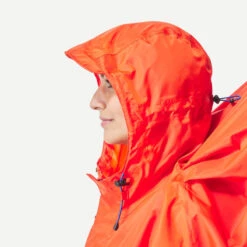 Quechua Regenponcho Voor Trekking MT900 Rood 75 Liter S/M 10 Quechua Regenponcho Voor Trekking MT900 Rood 75 Liter S/M -Regatta Verkoop regenponcho voor trekking mt900 rood 75 liter sm 4