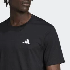 ADIDAS Train Essentials Feelready Training T-shirt 11 ADIDAS Train Essentials Feelready Training T-shirt -Regatta Verkoop train essentials feelready training t shirt 4