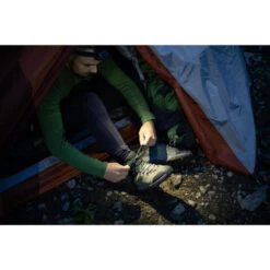 Waterdichte Hoge Trekkingschoenen Voor Heren MT100 Wide Leer Crosscontact -Regatta Verkoop waterdichte hoge trekkingschoenen voor heren mt100 wide leer crosscontact 12